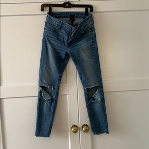 Road to Awe Ripped/ Cropped Skinny Jeans